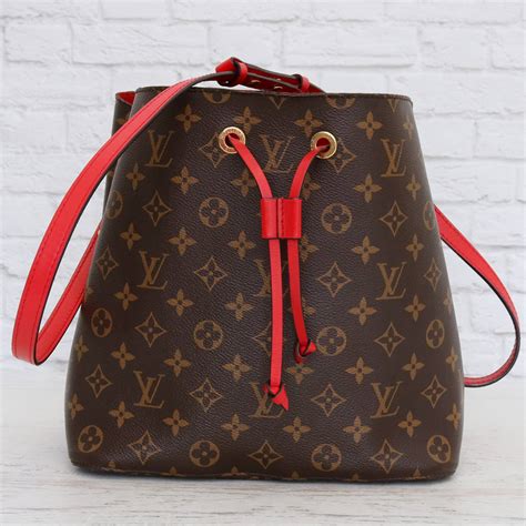 louis vuitton neonoe poppy|Louis Vuitton neonoe bag size.